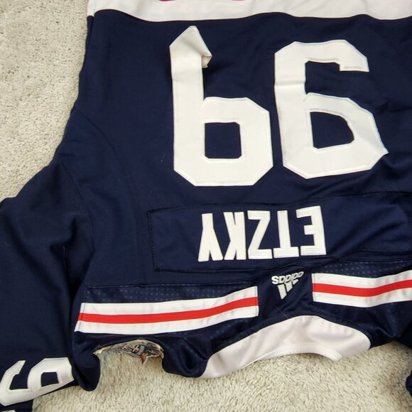 New York Rangers 2018 NHL Winter Jersey Blue Size Large L 52 DAMAGED SEE PHOTOS - Picture 6 of 8